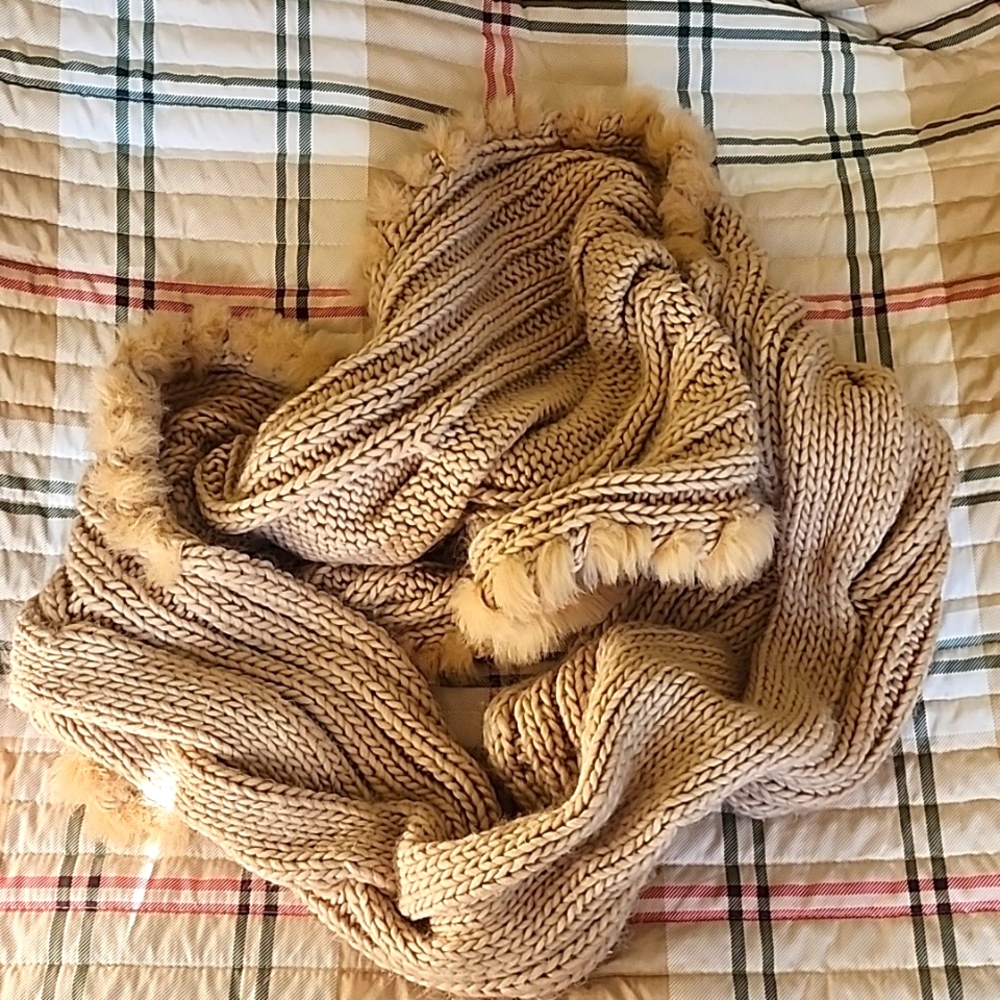 Gap Infiniti Neck Scarf Camel One Size